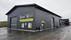 <b>Oikea etukulma ja sivu</b>